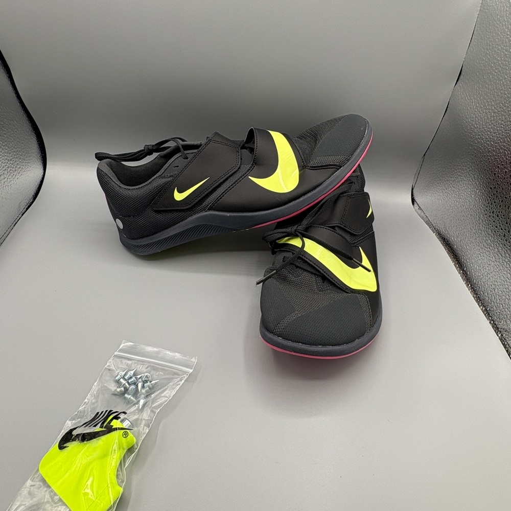 Size 11.5 - Nike Zoom Rival Anthracite Light Lemon Twist